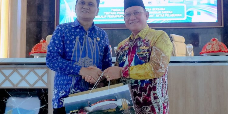 Bupati Barru Sambut Hangat Kedatangan Bupati Kotabaru Terkait MOU Kerjasama Pengembangan Ekonomi Daerah