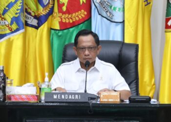 Kendalikan Harga Layanan Penerbangan, Mendagri Minta Pemda Bantu Jaga Keterisian Penumpang Penerbangan