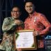 Bupati Bandung Barat Hengky Kurniawan Mendapatkan Penghargaan Bhakti Ekonomi Desa, dari Menteri Desa Pembangunan Daerah Tertinggal dan Transmigrasi