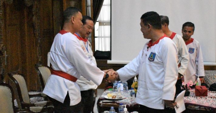 Danrem Wijayakusuma Raih Kenaikan Tingkat Beladiri Tangan Kosong (Betako) Merpati Putih