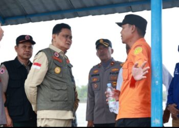 Dikabarkan Nelayan Hilang, Bupati Barru Turun Langsung Pantau Pencarian Korban dititik Kejadian