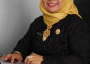 Inilah Profil Seorang Kepala Sekolah SMAN 1 PADALARANG Lina S.Pd.,M.T. yang Berprestasi dan Bijaksana 
