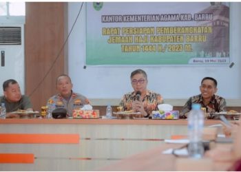 Sekda Abustan Pimpin Rapat Pemantapan Persiapan Pemberangkatan CJH Dari Kabupaten Barru Tahun 2023