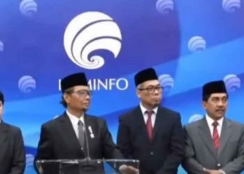 Mahfud MD: Spekulasi uang korupsi 8 T Kominfo yang Mengalir ke 3 Partai Politik hanya Gosip Politik.!!