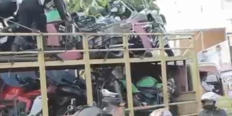Kabid Humas Polda Jabar : Polisi Angkut Ratusan Motor Berknalpot Brong Di Lembang Bandung, Ada Harley Davidson