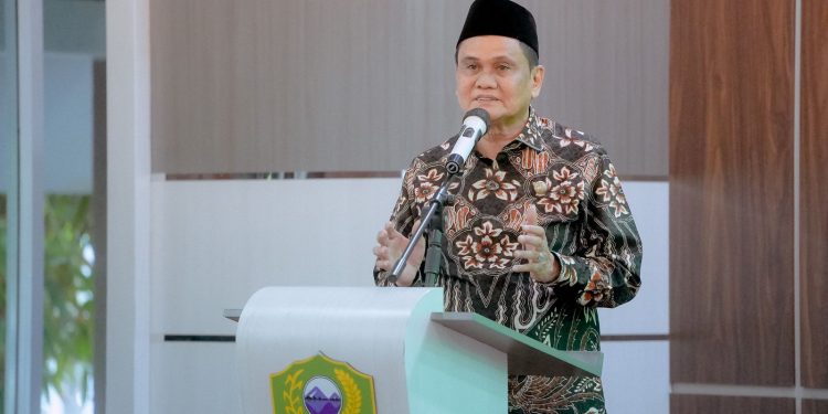 Mubes Ke- I Ikatan Alumni Gappembar Secara Resmi Dibuka Bupati Suardi Saleh Di Aula Baruga Singkeru Adae Rujab Bupati Barru