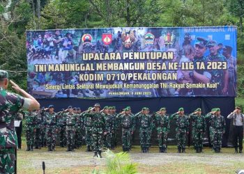 Pangdam IV/Diponegoro Tutup TMMD Reguler Ke -116, di Desa Wangkelang Pekalongan
