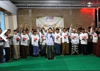 Komunitas Sopir Truk Jatim Beri Dukungan dan Doakan Ganjar-Mahfud Menang di Pilpres 2024