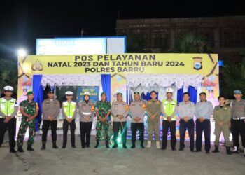 Yakinkan Keamanan, Kapolres Dodik Susianto Pantau Pos Pelayanan Operasi Lilin Pada Perayaan Nataru 2023/2024