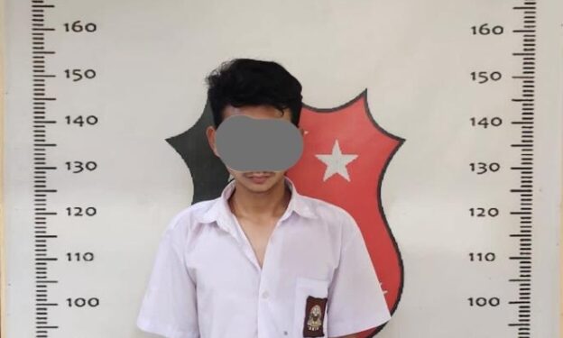 Polsek Parung amankan Pelajar yang Diduga akan Lakukan Aksi Tawuran dengan Mengamankan Sajam jenis Pedang