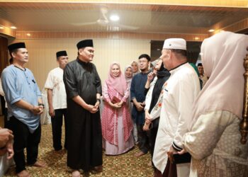 Bupati Barru Hadiri Buka Puasa bersama di Kediaman Drs. H.Nompo Nasrun,MM Desa Cilellang Mallusettasi