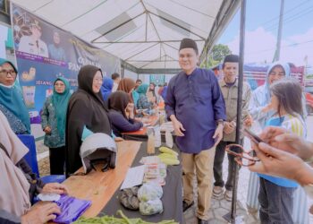 Bupati Barru gelar Acara Gerakan Pangan Murah di Hall Masjid Jami An’nur, Desa Lampoko, Kec.Balusu