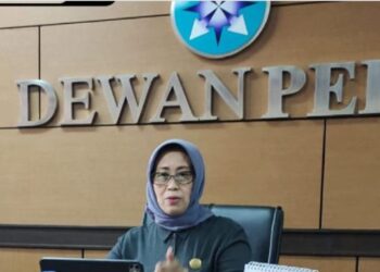 Perusahan Pers TIDAK WAJIB Terdaftar di DEWAN PERS dan Wartawan TIDAK USAH Mengikuti UKW
