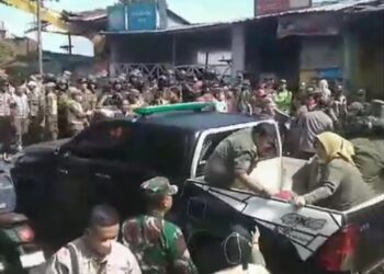 PKL di Puncak di Bongkar Paksa