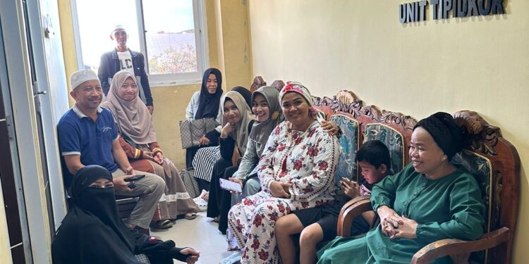 Travel Al-Hijrah Dilaporkan ke Polres Barru oleh Jamaah Haji Plus Diduga Telah Dirugikan