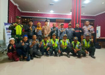 ANTUSIAS.., Warga Masyarakat Peringati Tahun Baru Islam dan  Peran Serta Pengamanan Pawai Obor di Desa Margajaya, Bandung Barat