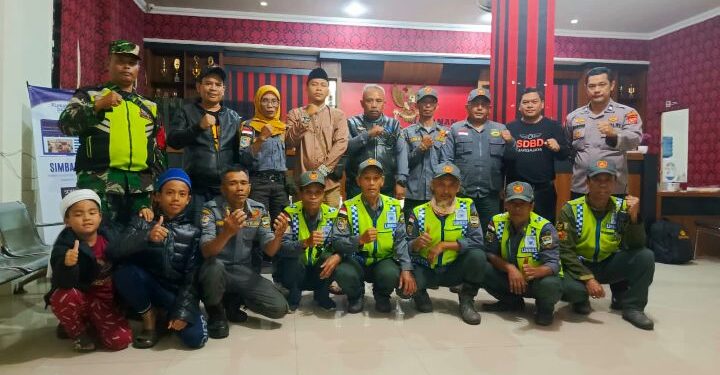 ANTUSIAS.., Warga Masyarakat Peringati Tahun Baru Islam dan  Peran Serta Pengamanan Pawai Obor di Desa Margajaya, Bandung Barat