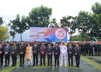Imigrasi Baubau Hadiri Upacara Peringatan HUT Bhayangkara ke-78