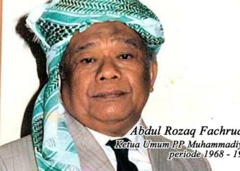 Talang Plastik di Rumah Pak AR