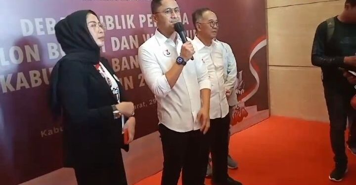 Debat Publik Pertama Paslon No Urut 3 HADE yang Digelar oleh KPU Bandung Barat di Hotel Novena, Lembang.