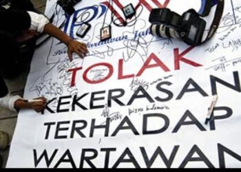 Sogi Sasmita  Mengetuk Keras Penganiayaan Jurnalis di Subang Usut Tuntas Para Pelaku Depan Jalan Polres Subang