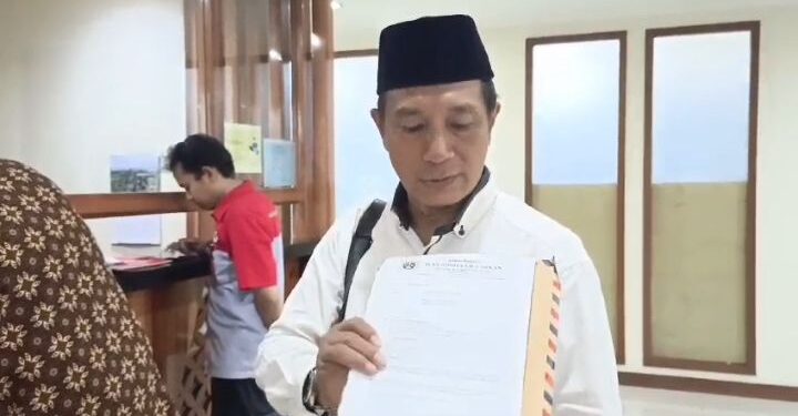 Seluruh Rakyat Indonesia Wajib Bantu Presiden Republik Indonesia Memberantas Korupsi di Tanah Air