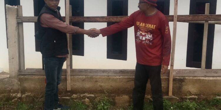 Dapat Bantuan Inpres APBN 2024 , Warga Desa Gunung Halu, Bandung Barat , Sambut Antusias Perbaikan Peningkatan Jalan di Desanya