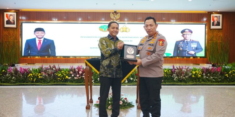 Kapolri dan Menhut Perkuat Sinergitas Upaya Perlindungan Kawasan Hutan