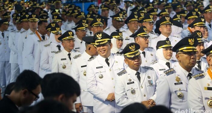 Moment Bersejarah Pertama kali Pelantikan Serentak 961 Kepala Daerah dan Wakil Digelar di Istana Merdeka