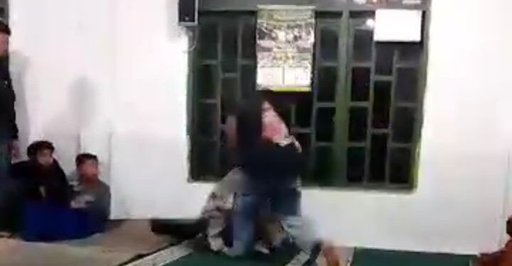 Tragis..!! Ayah Korban Dugaan Kasus Pengeroyokan di Masjid saat Tadarus Meninggal Dunia Ketika Mediasi Berlangsung