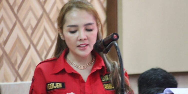 Shinta Bebi, SH, MH, Dengan Semangat Berbagi Di Bulan Suci