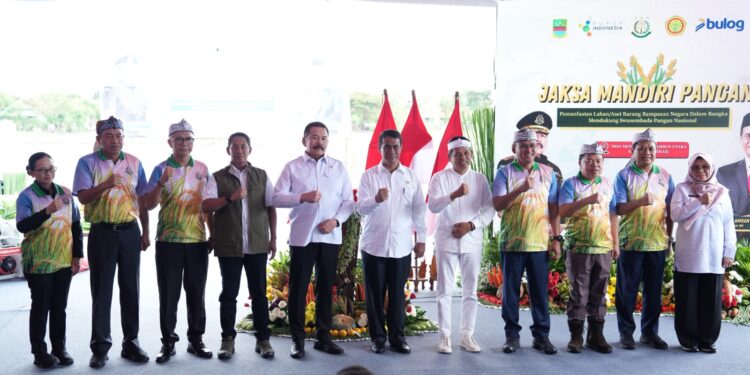 Kejaksaan RI Luncurkan Program “Jaksa Mandiri Pangan” Dukung Ketahanan Pangan Nasional Lewat Pemanfaatan Lahan Sitaan