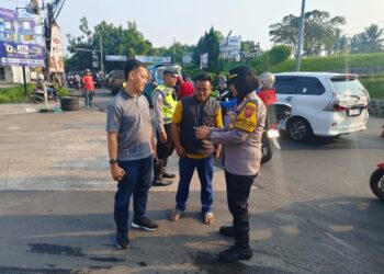 Kapolsek Dramaga Laksanakan Ops Premanisme/Pungli Diwilayah Hukum Polsek Dramaga dalam Rangka Menjaga keamanan dan ketertiban masyarakat dan Pelayanan Polri Untuk Masyarakat