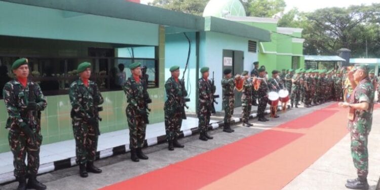 Sumringah Senyum Prajurit menyambut Danrem 051/Wkt Brigjen TNI Nugroho Imam Santoso Kunjungi Kodim 0509/Kabupaten Bekasi.
