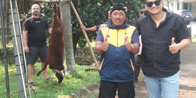 Hikmah Hari Raya IDUL ADHA 1446 H  Peduli Sesama Berbagi Rasa