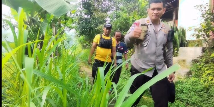 “Polisi Ngaprak Lembur”, Wujud Kepedulian Polsek Cilawu Jaga Keamanan Warga hingga Pelosok Kampung