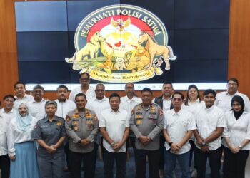 DIREKTUR POLISI SATWA RESMI MEMBUKA PELANTIKAN DAN DIKLAT PENGURUS PUSAT PEMERHATI POLISI SATWA