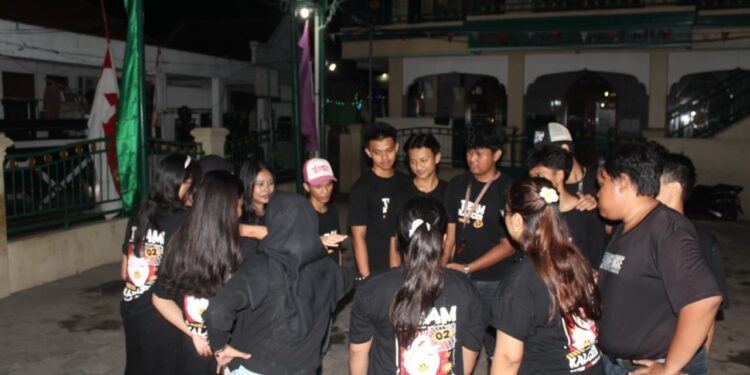 Peringati HUT RI ke-80 ,Warga RT 002, Rw 15 Bersama Warga Kel. Gaga Kota Tangerang Gelar Pesta Rakyat dan Makan Gratis