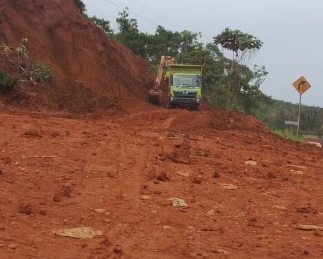 Aset Desa Istana Dibongkar Tanpa Musyawarah Desa, Warga Protes_
