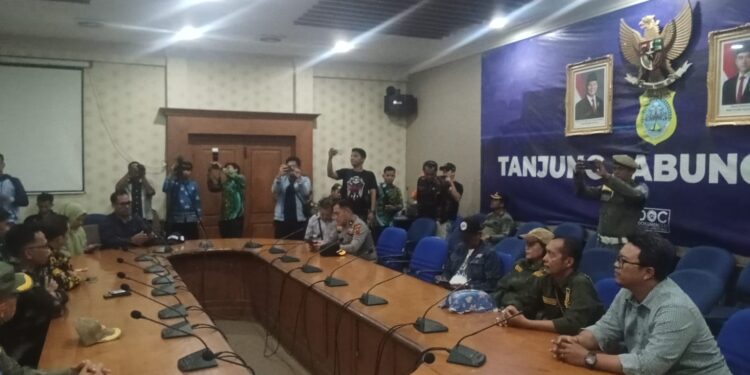 Aksi AWaSI Jambi di Tanjab Timur Tanpa Hasil, Massa Siapkan Gelombang Lanjutan